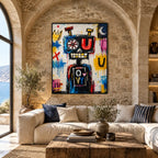 Dipinto a olio a forma di cartone animato con graffiti, caratterizzato da un soggetto grafico giocoso con vivaci dettagli pittorici in una tavolozza beige.