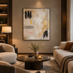 Pittura a olio minimalista astratta e concettuale con segni astratti stratificati, consistenza e movimento pittorico espressivo in una tavolozza beige.