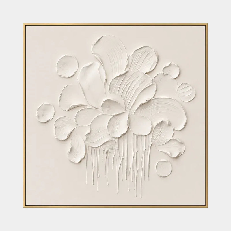 Pittura a olio floreale/botanica e naturale in gesso e texture con forme botaniche, fiori o elementi naturali in una composizione pittorica in una tavolozza beige.