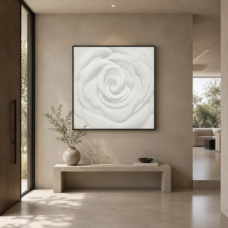 Pintura al óleo floral/botánica y natural de yeso y textura con formas botánicas, flores o elementos naturales en una composición pictórica en una paleta de blanco y negro.