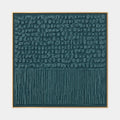 Pittura a olio astratta e concettuale Wabi-Sabi con segni astratti stratificati, consistenza e movimento pittorico espressivo in una tavolozza blu.