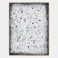 Pintura al óleo abstracta y conceptual Wabi-Sabi que presenta marcas abstractas en capas, textura y movimiento pictórico expresivo en una paleta gris.